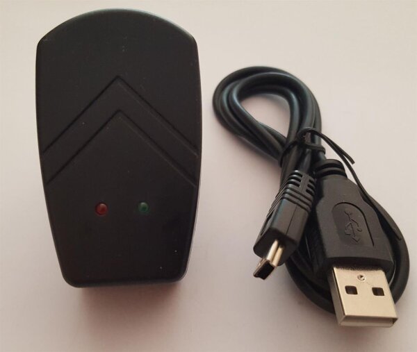 USB A-Stecker auf Mini-B-Stecker  Kabel inklusive Travel Charger 5,0V=400mA
